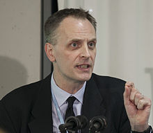 Dr._Richard_Horton,_Editor_in_Chief,_the_Lancet_(cropped)